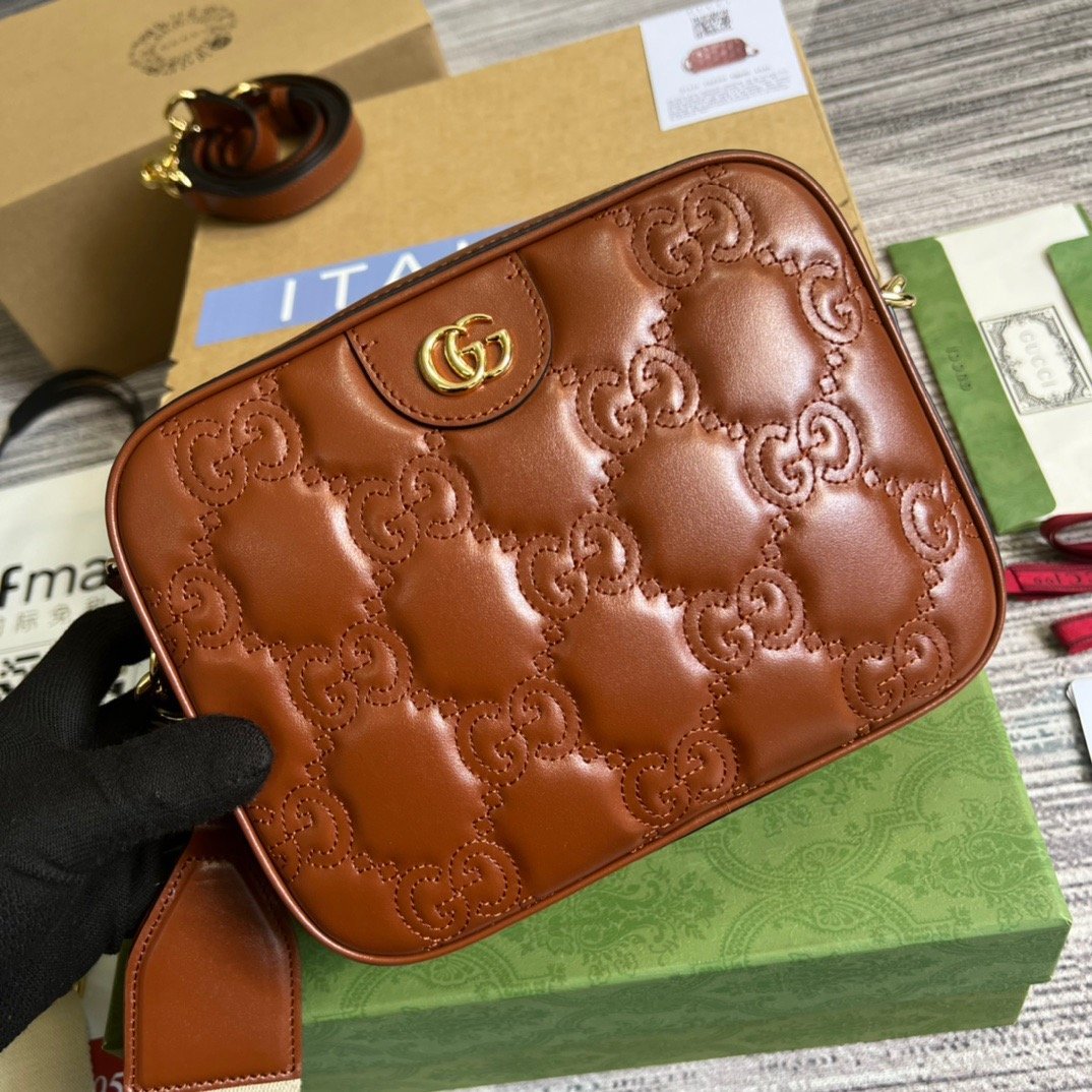 gg Matelasse Shoulder Bag Red For Women, Women’s Bags 8.5in/22cm gg 702234 UM8HG 2595