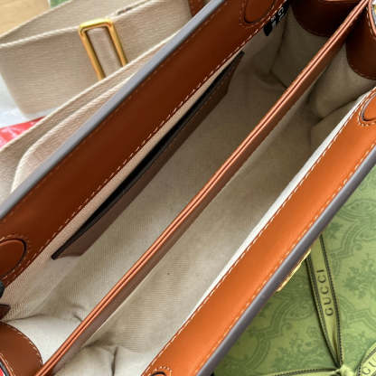 gg Matelassé Small Bag Brown For Women, Women’s Bags 10.2in/26cm gg‎ 702200 UM8HG 2595