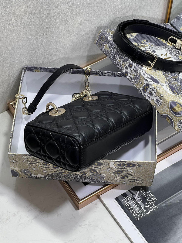 ELE - Dir Bags - 701