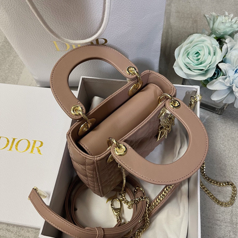 ELE - Dir Bags - 1162