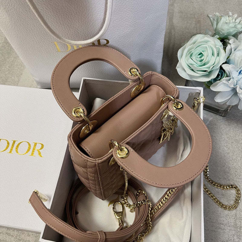 ELE - Dir Bags - 1162