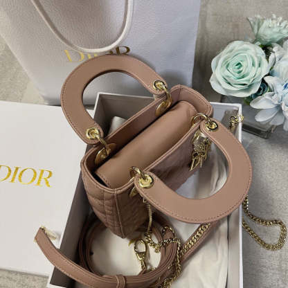 ELE - Dir Bags - 1162