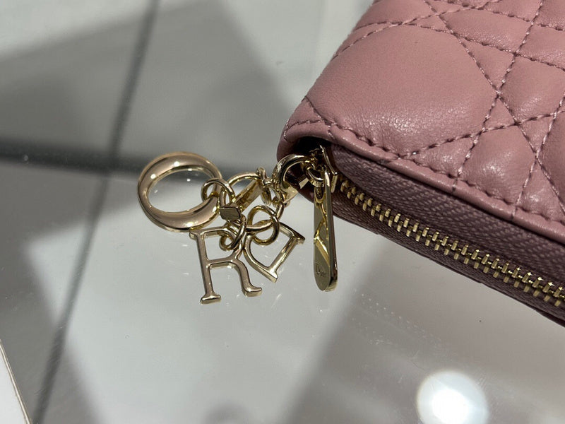 ELE - Dir Bags - 568