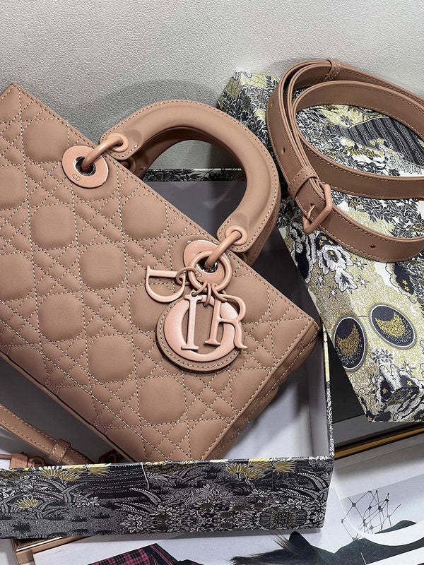 ELE - Dir Bags - 517