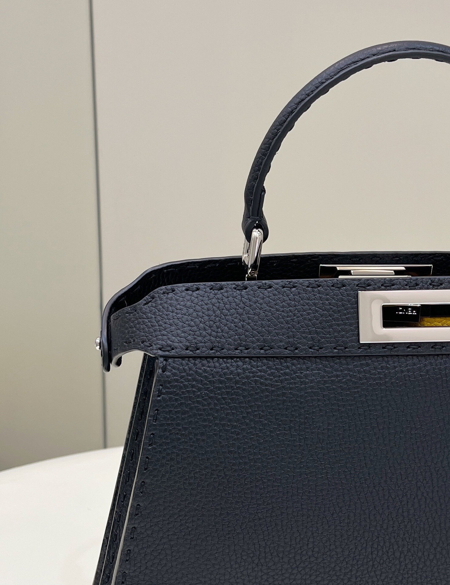 FI Peekaboo ISeeU Medium Black For Women, Women’s Handbags, Shoulder Bags 13.1in/33.5cm FF