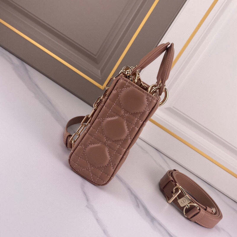 ELE - Dir Bags - 609