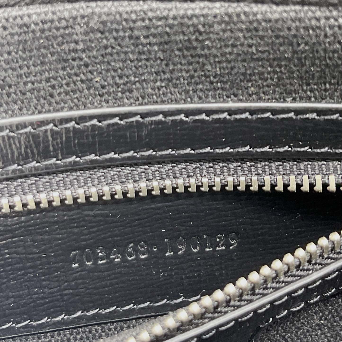 gg Shoulder Bag With Interlocking G Black gg Supreme Canvas For Women  9.6in/24.5cm gg 703468 92THF 1000