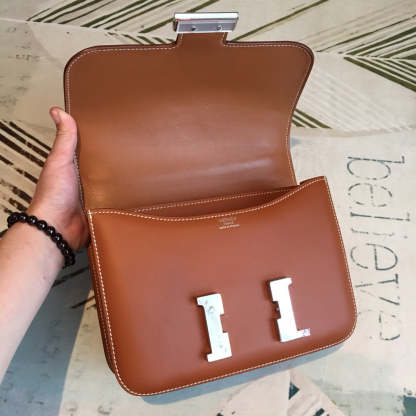 HM Constance 24 Swift Brown For Women Silver Toned Hardware, Handbags, Shoulder Bags 9.5in/24cm