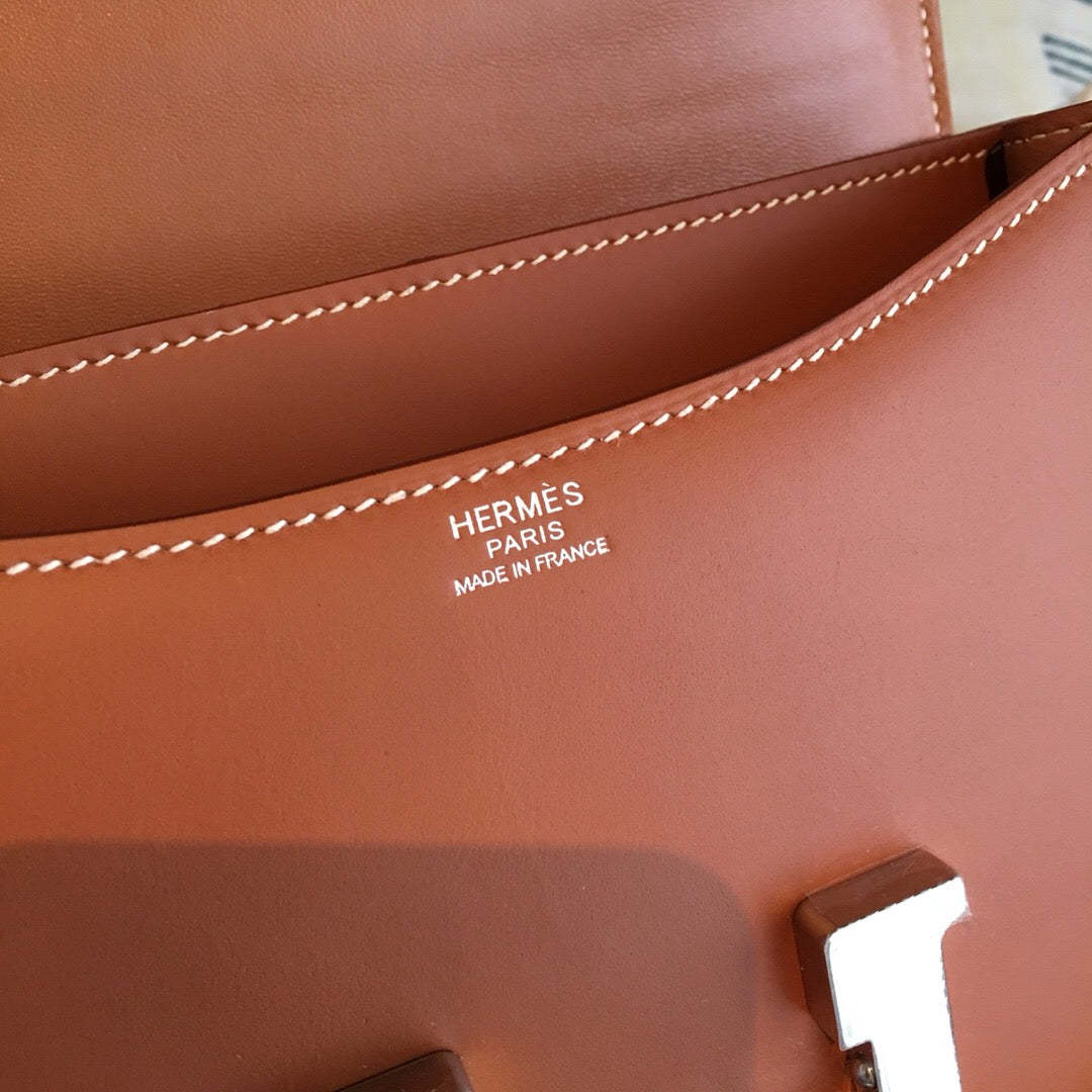 HM Constance 24 Swift Brown For Women Silver Toned Hardware, Handbags, Shoulder Bags 9.5in/24cm