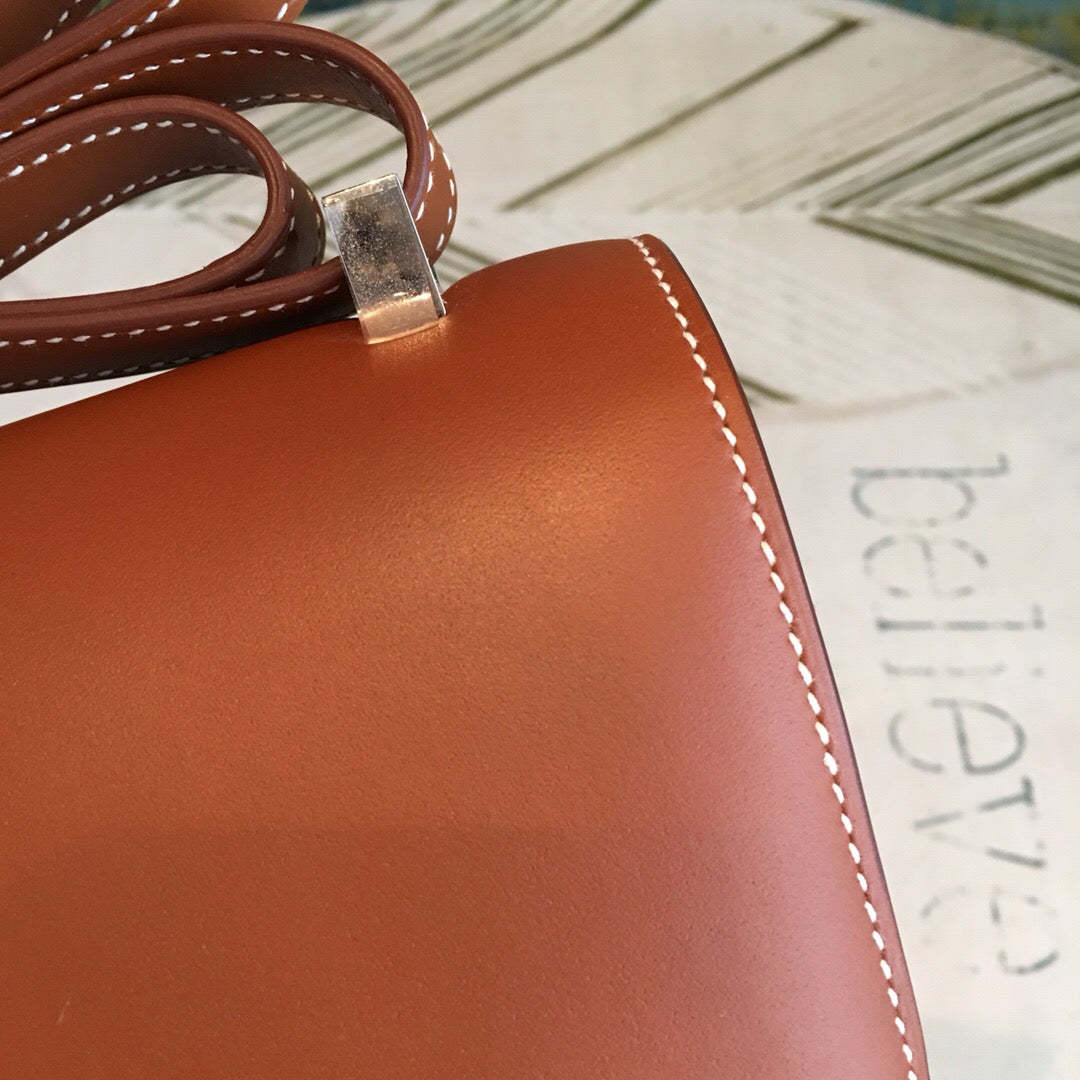 HM Constance 24 Swift Brown For Women Silver Toned Hardware, Handbags, Shoulder Bags 9.5in/24cm