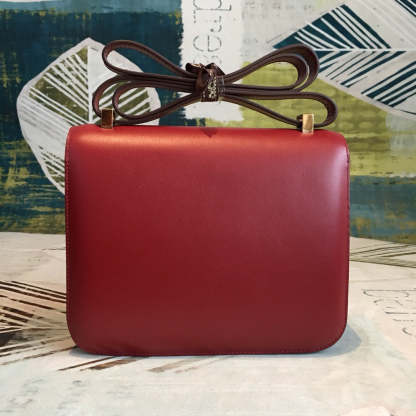 HM Constance Burgundy For Women Gold Toned Hardware 9.5in/24cm