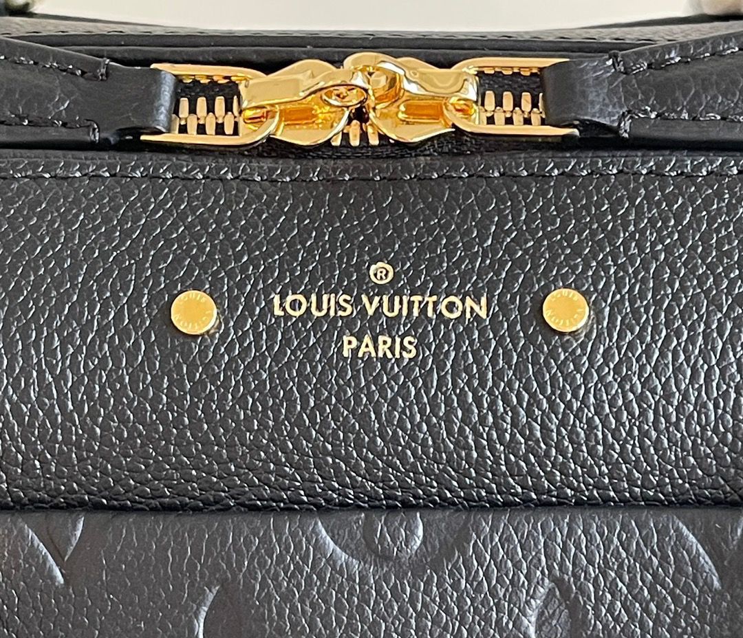 LV The Speedy Bandouli��re 30cm Black