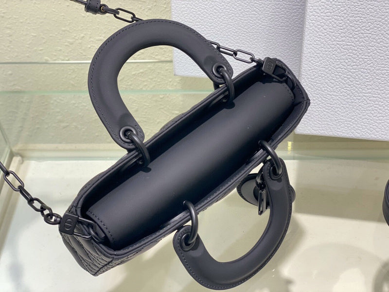 ELE - Dir Bags - 695