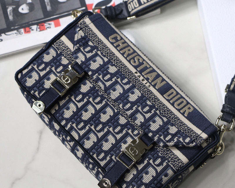 ELE - Dir Bags - 686