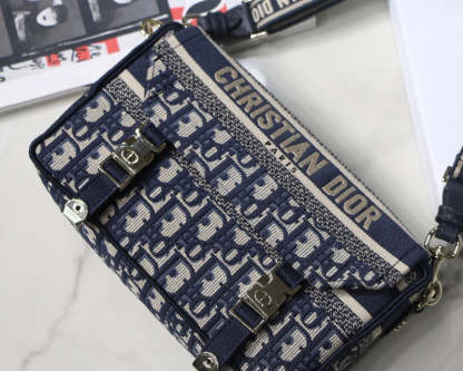 ELE - Dir Bags - 686