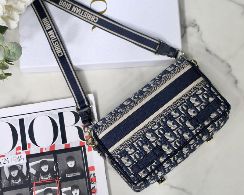 ELE - Dir Bags - 686