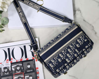 ELE - Dir Bags - 686