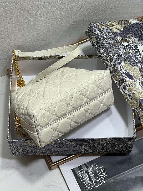 ELE - Dir Bags - 707