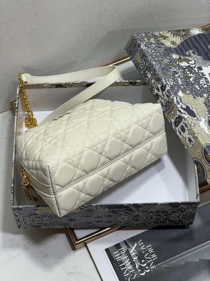 ELE - Dir Bags - 707