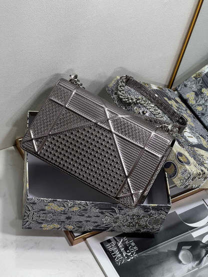 ELE - Dir Bags - 659