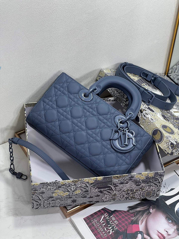 ELE - Dir Bags - 526