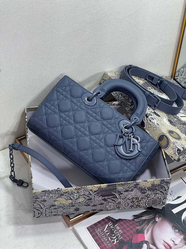 ELE - Dir Bags - 526