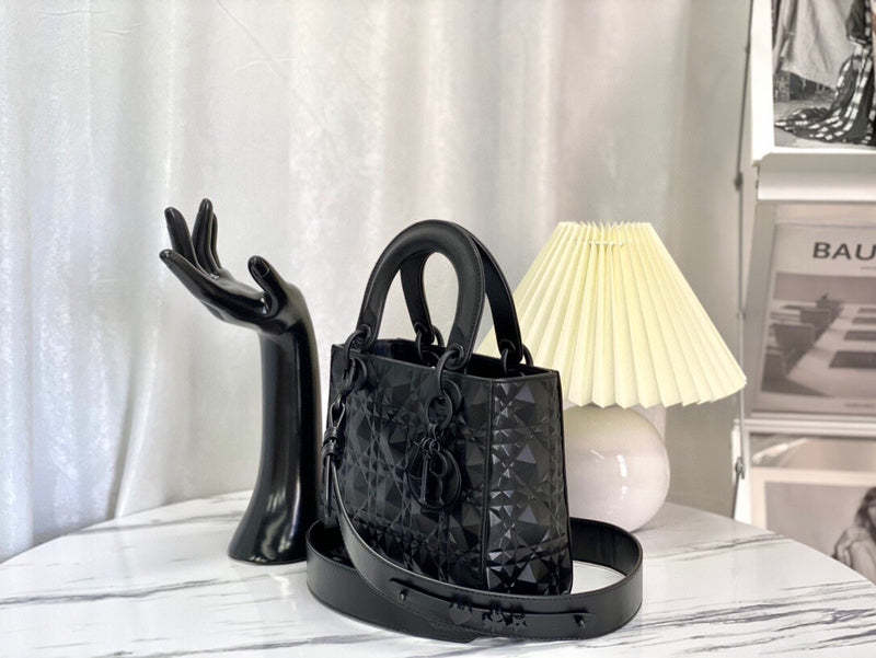 ELE - Dir Bags - 1163