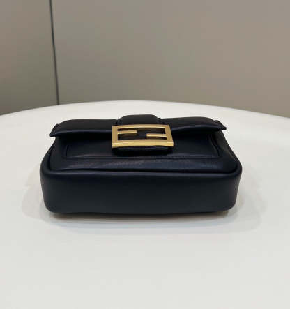 FI Baguette Chain Black  Bag For Woman 19cm/7.5in