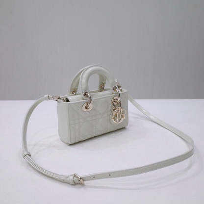 ELE - Dir Bags - 672