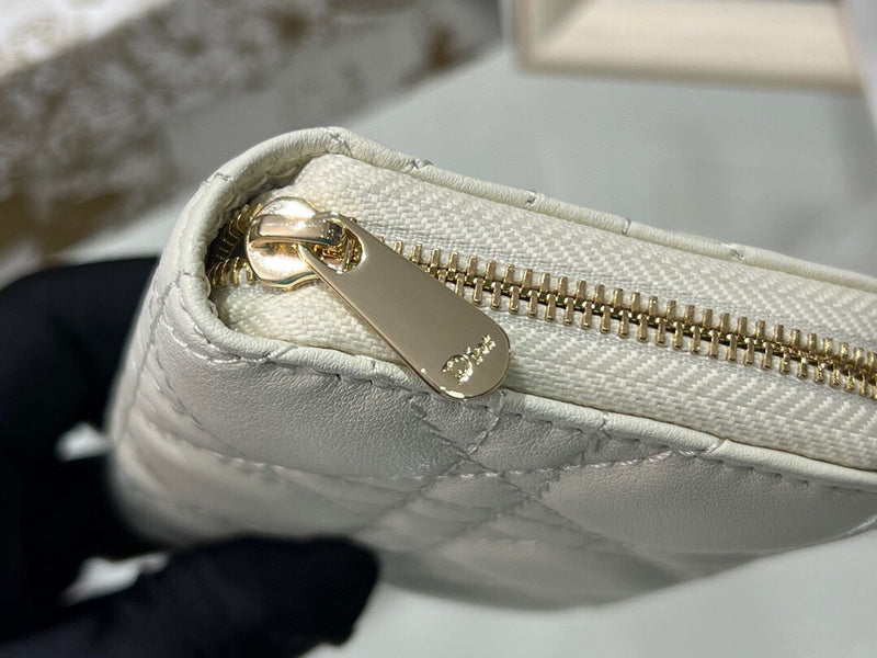 ELE - Dir Bags - 571