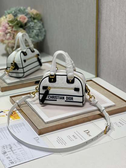 DI Mini Vibe Zip Bowling Bag, White Handbags, Bowling Bags, 17cm CD