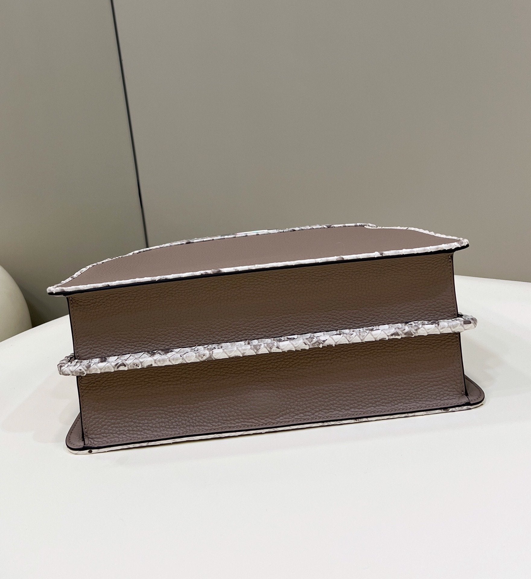 FI Peekaboo ISeeU Medium Greige For Women, Women’s Handbags, Shoulder Bag 13.1in/33.5cm FF