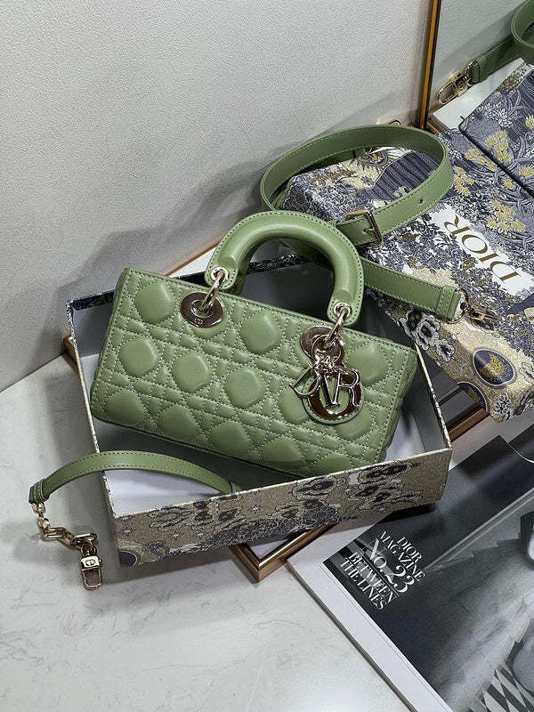 ELE - Dir Bags - 702