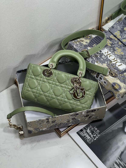 ELE - Dir Bags - 702