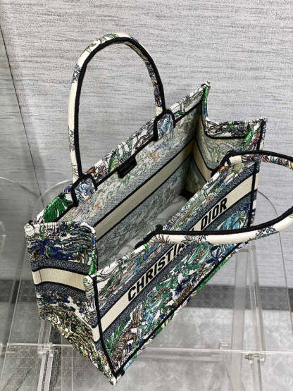 ELE - Dir Bags - 550