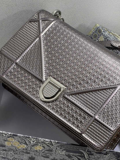 ELE - Dir Bags - 659