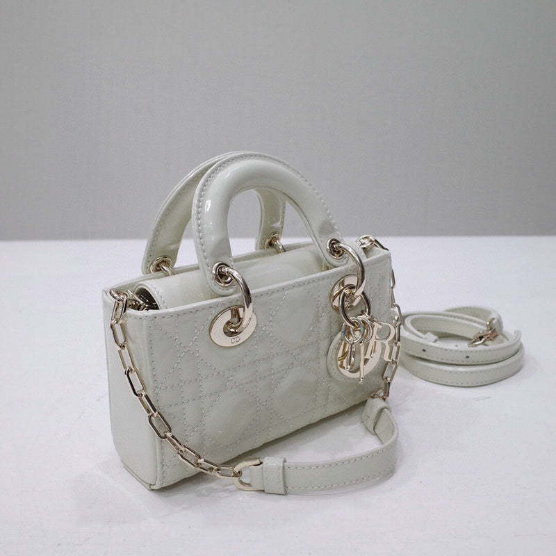 ELE - Dir Bags - 672