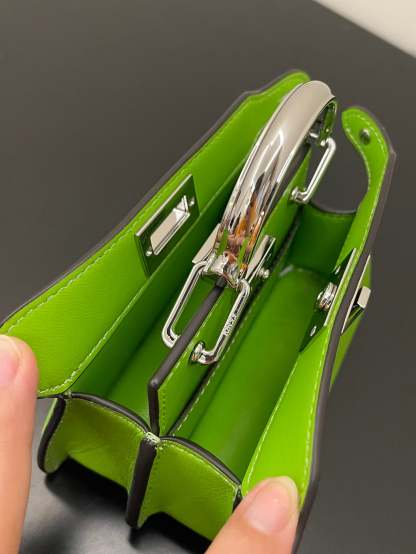 FI Peekaboo ISeeU Petite Green Micro Bag For Woman 11cm/4.5in