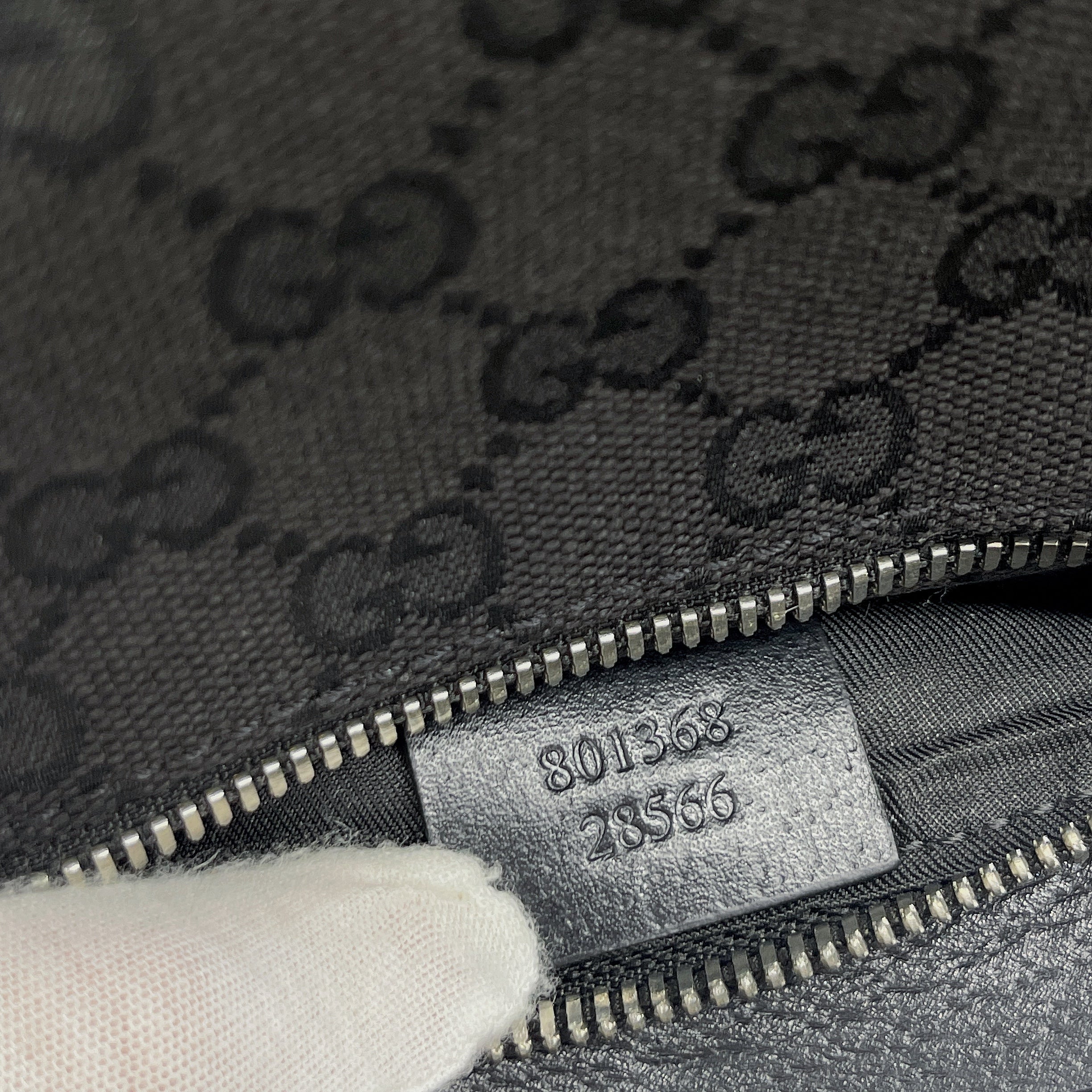 gg Supreme Canvas Two Pocket Waist Belt Bag Black gg Supreme Canvas For Men  3in/7.5cm gg