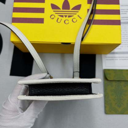 gg x Adidas Phone Case Black For Women, Women’s Bags 7.3in/18cm gg‎