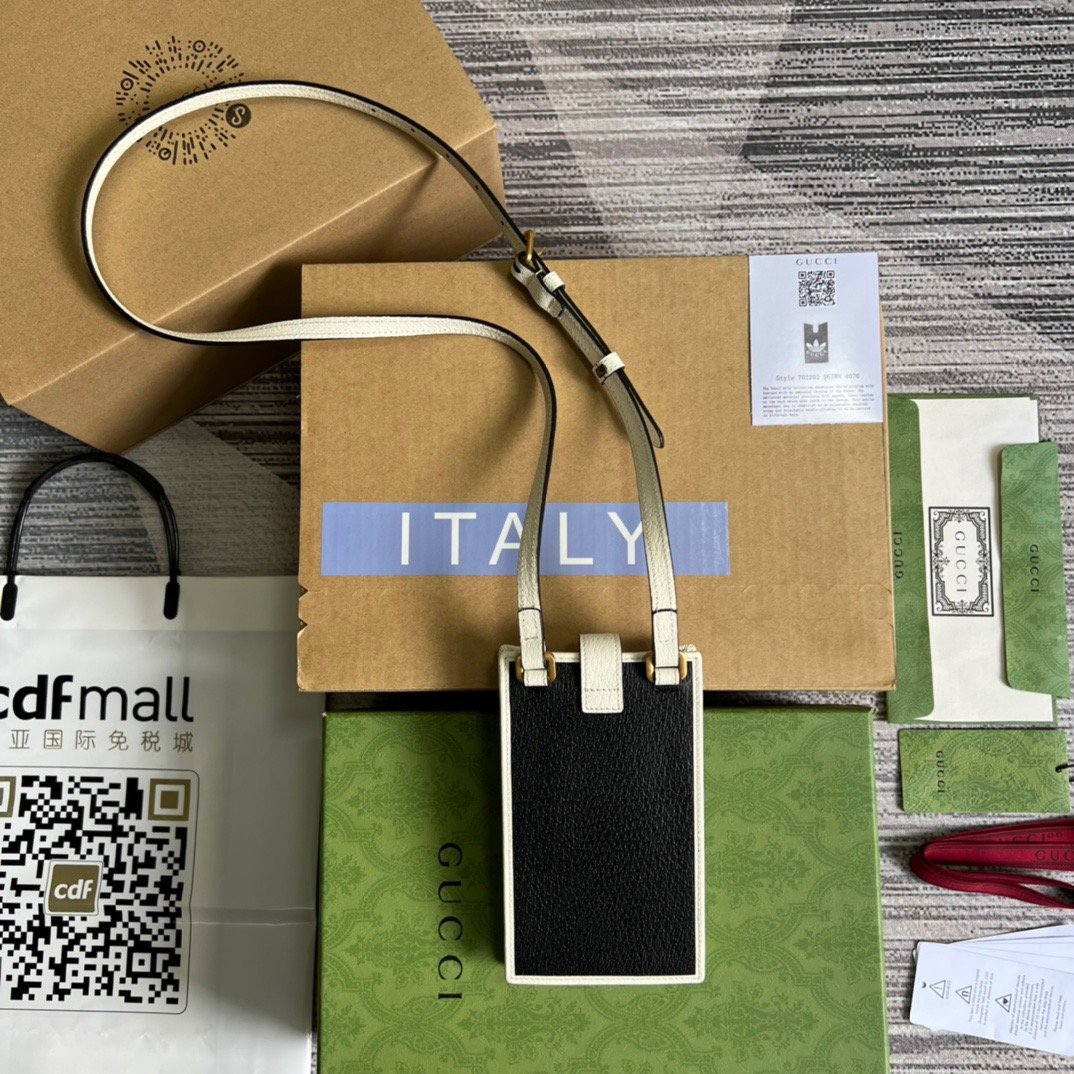 gg x Adidas Phone Case Black For Women, Women’s Bags 7.3in/18cm gg‎