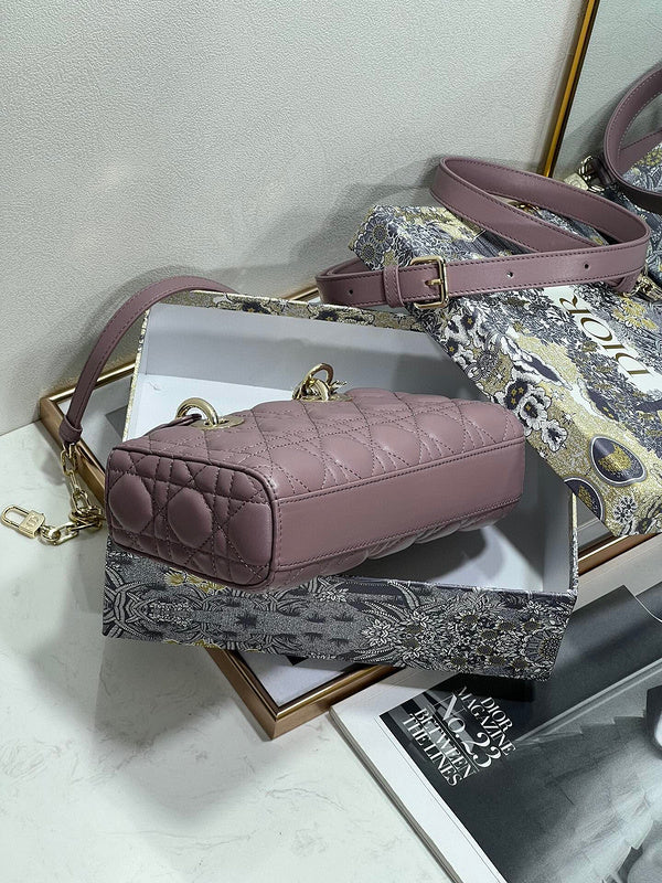 ELE - Dir Bags - 709