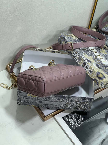 ELE - Dir Bags - 709