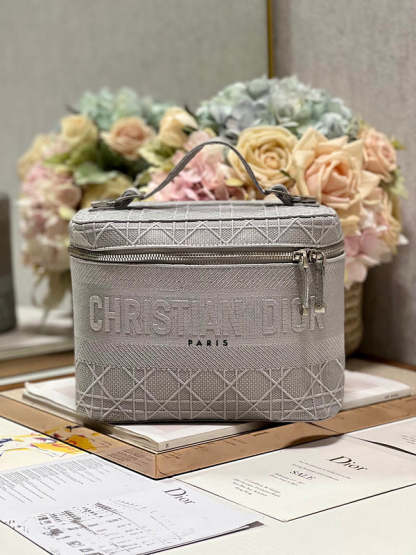 ELE - Dir Bags - 725