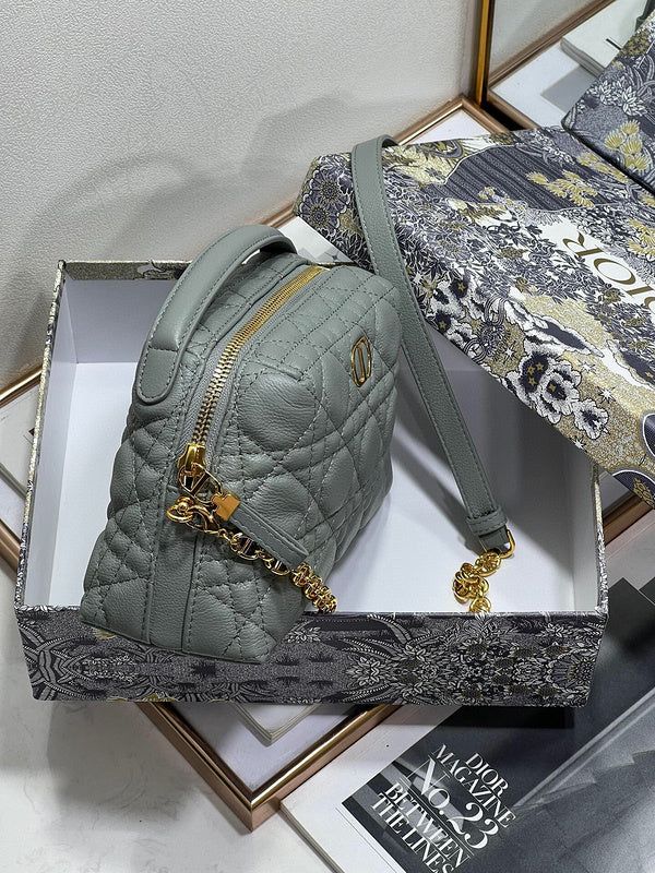 ELE - Dir Bags - 713