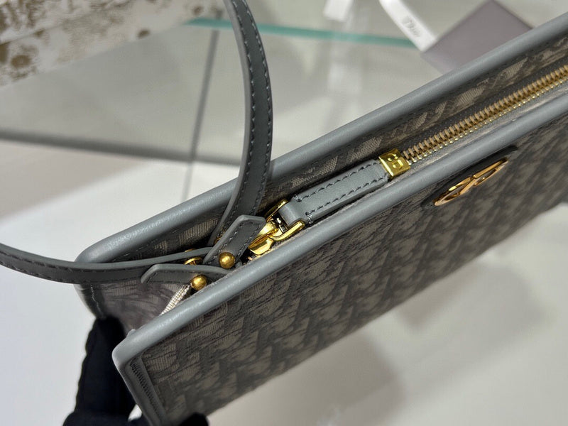 ELE - Dir Bags - 589