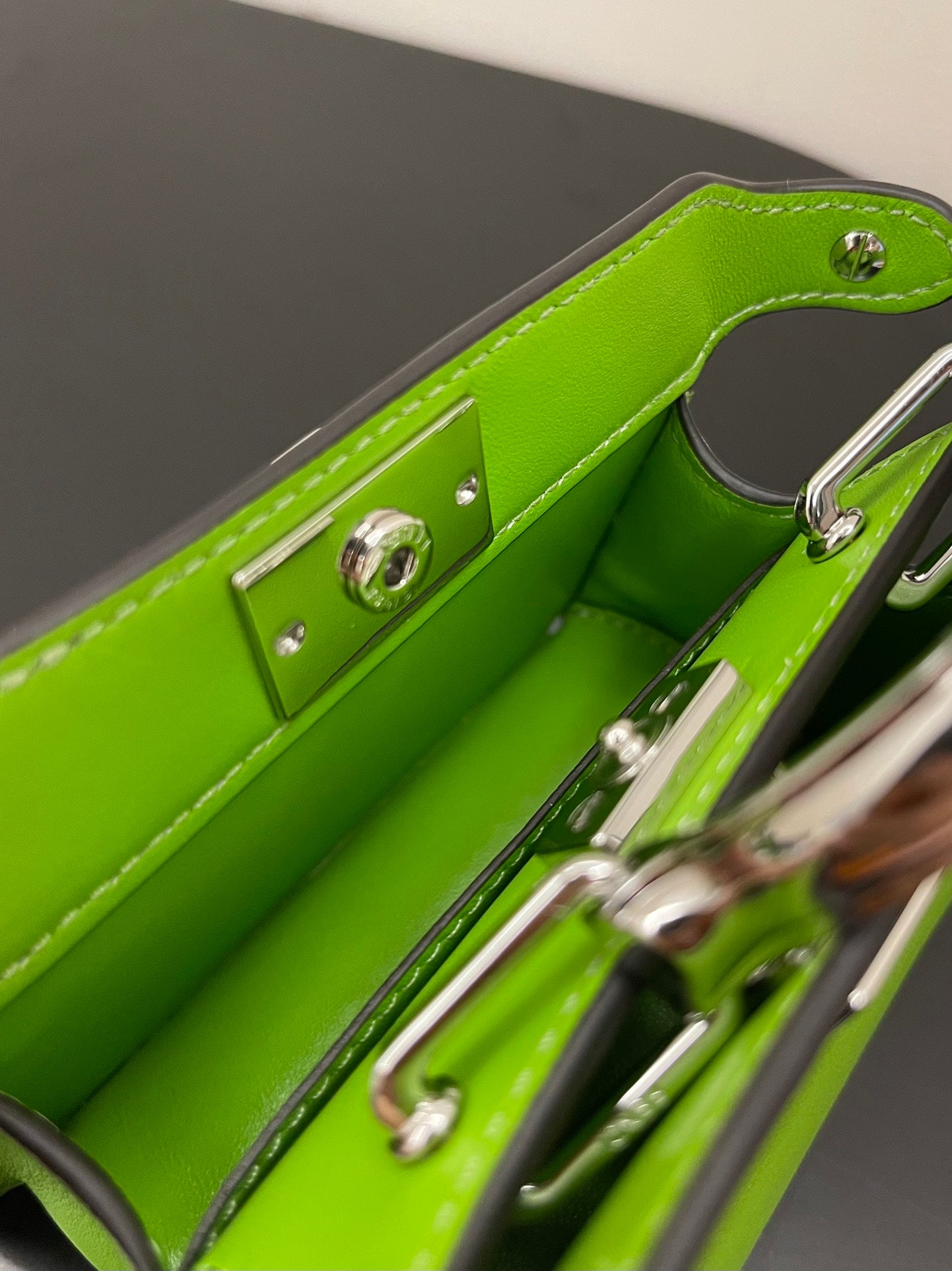 FI Peekaboo ISeeU Petite Green Micro Bag For Woman 11cm/4.5in