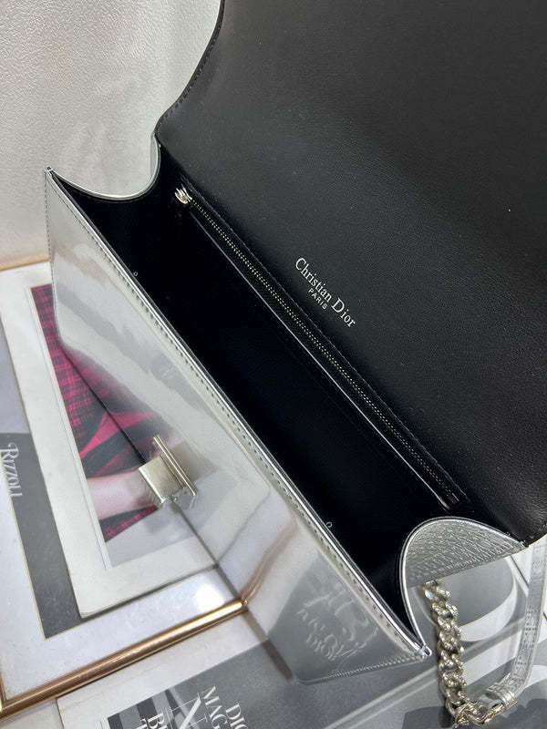 ELE - Dir Bags - 647