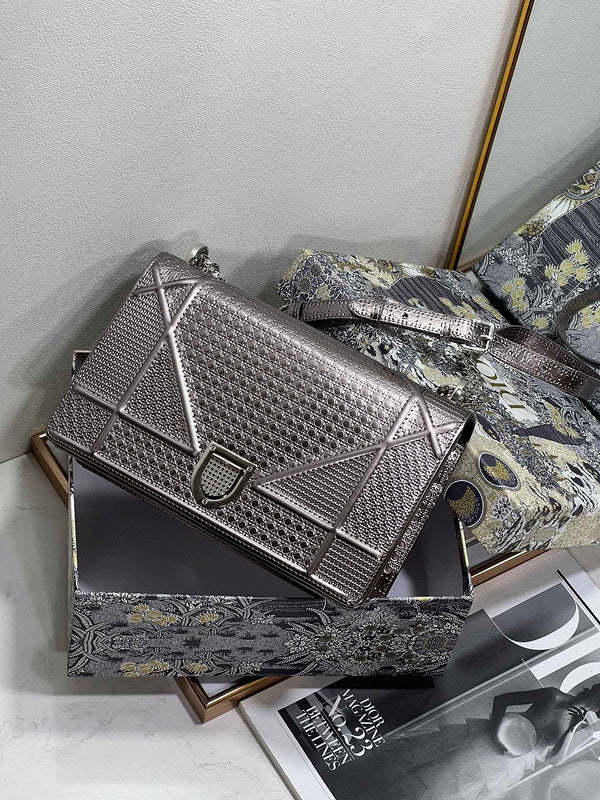 ELE - Dir Bags - 659