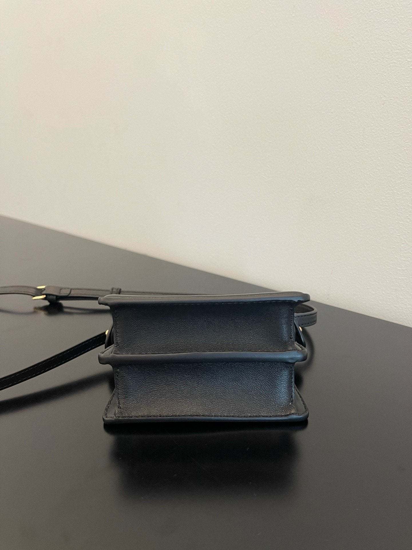 FI Peekaboo ISeeU Petite Black Micro Bag For Woman 11cm/4.5in